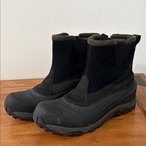 The North Face Chilkat Black Snow Rain Boots Size 12.5